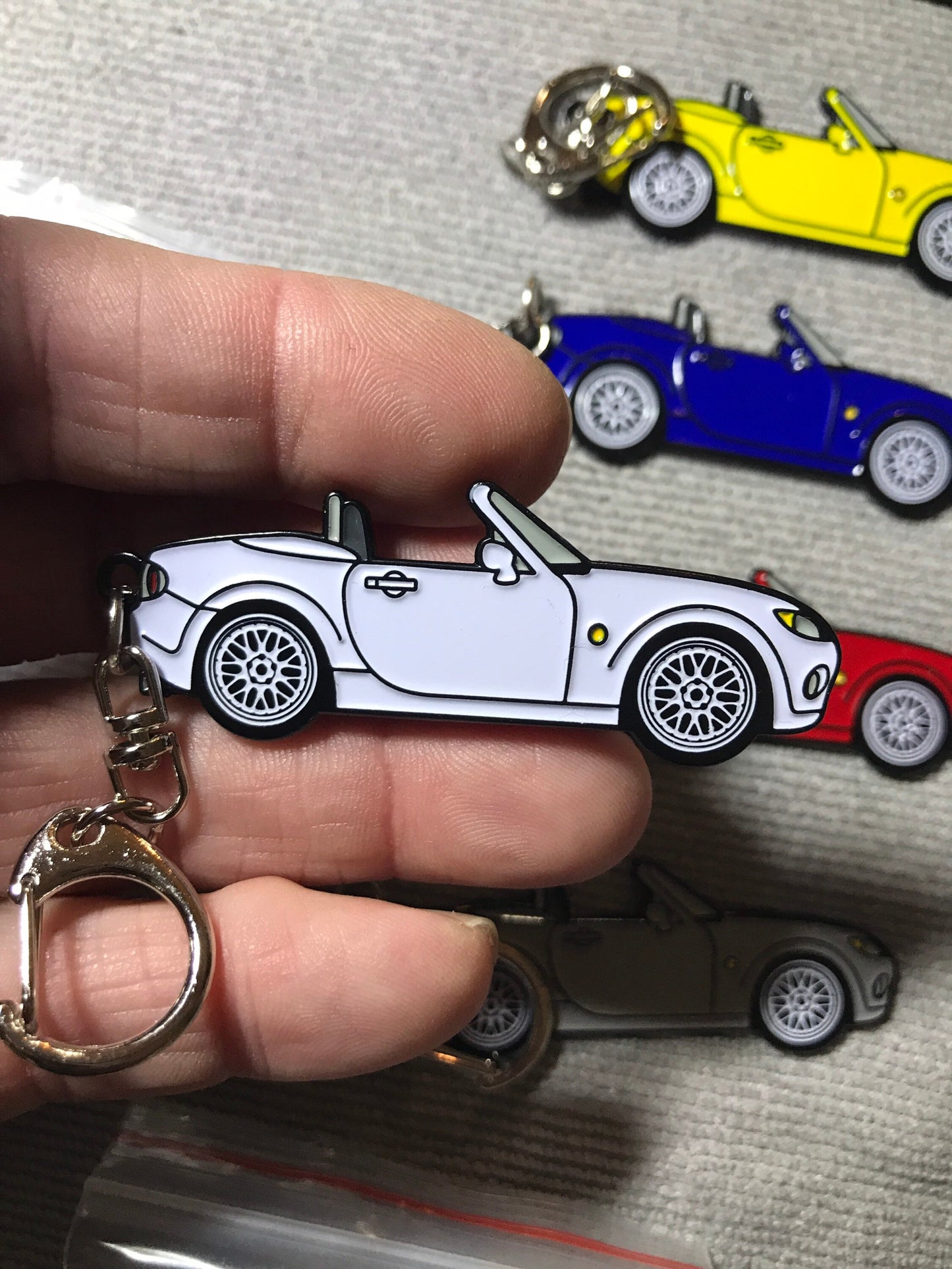 NC #Miata #MX5 #BakedEnamel #Keychains 7 COLORS #Carpins