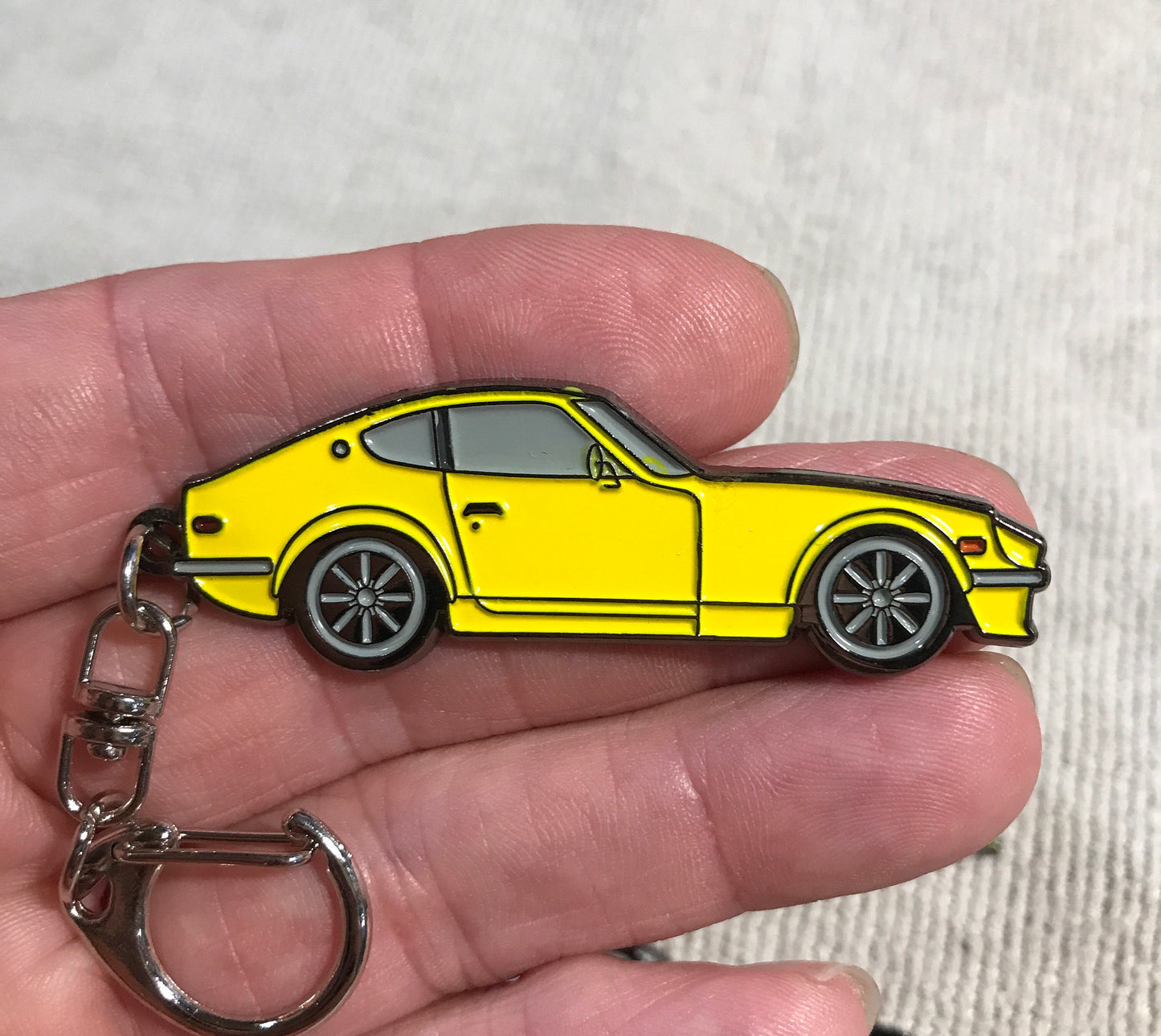 NIssan Datsun 240Z Enamel on metal #Keychains 10 Colors Available