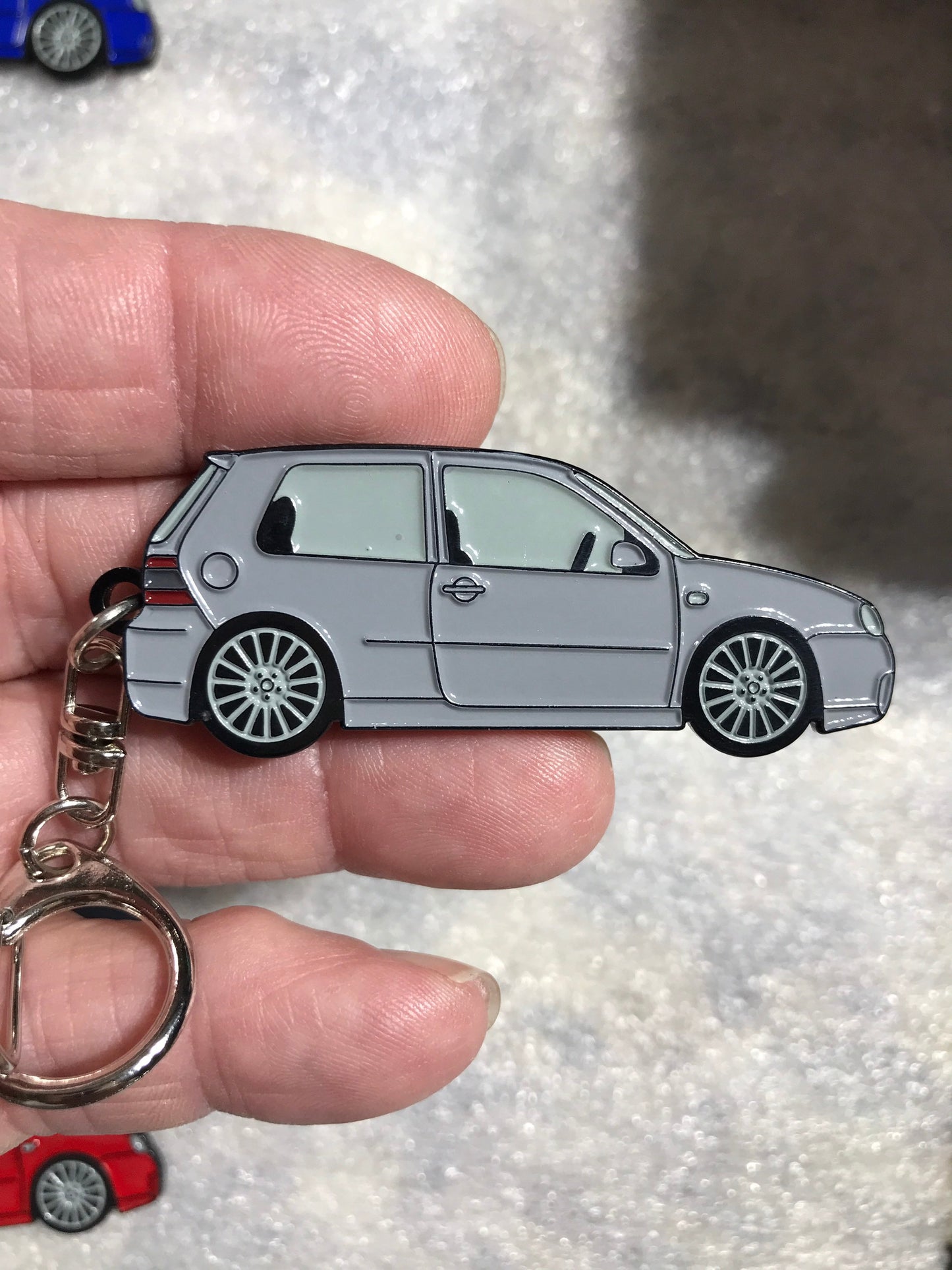 Golf R32 Keychain enamel on Metal 8 colors