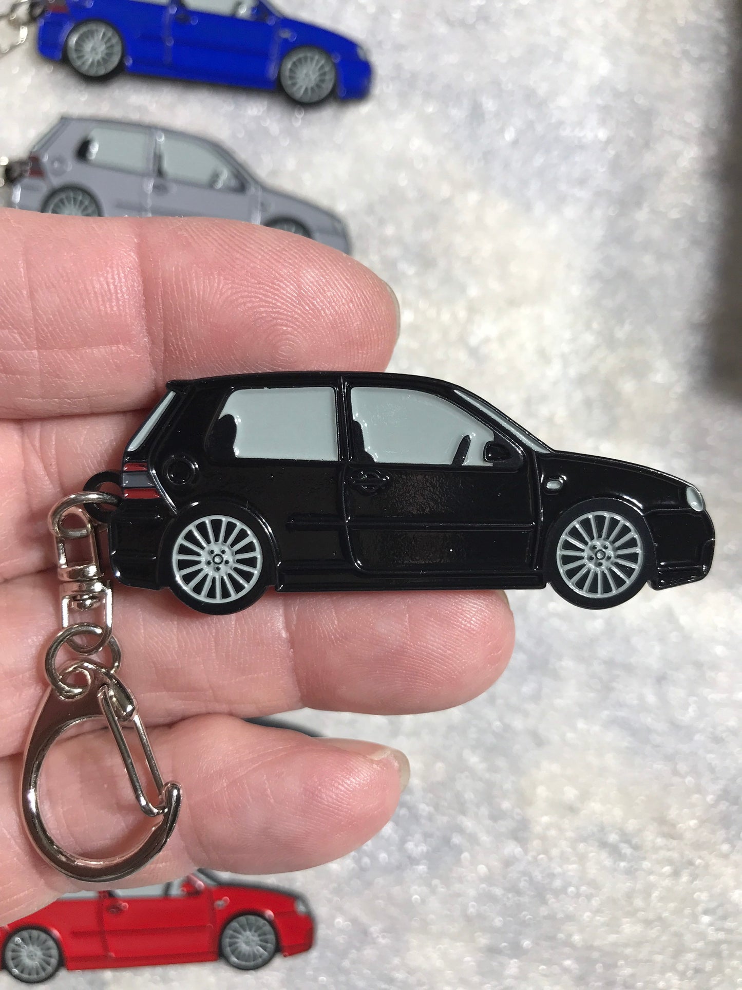 Golf R32 Keychain enamel on Metal 8 colors