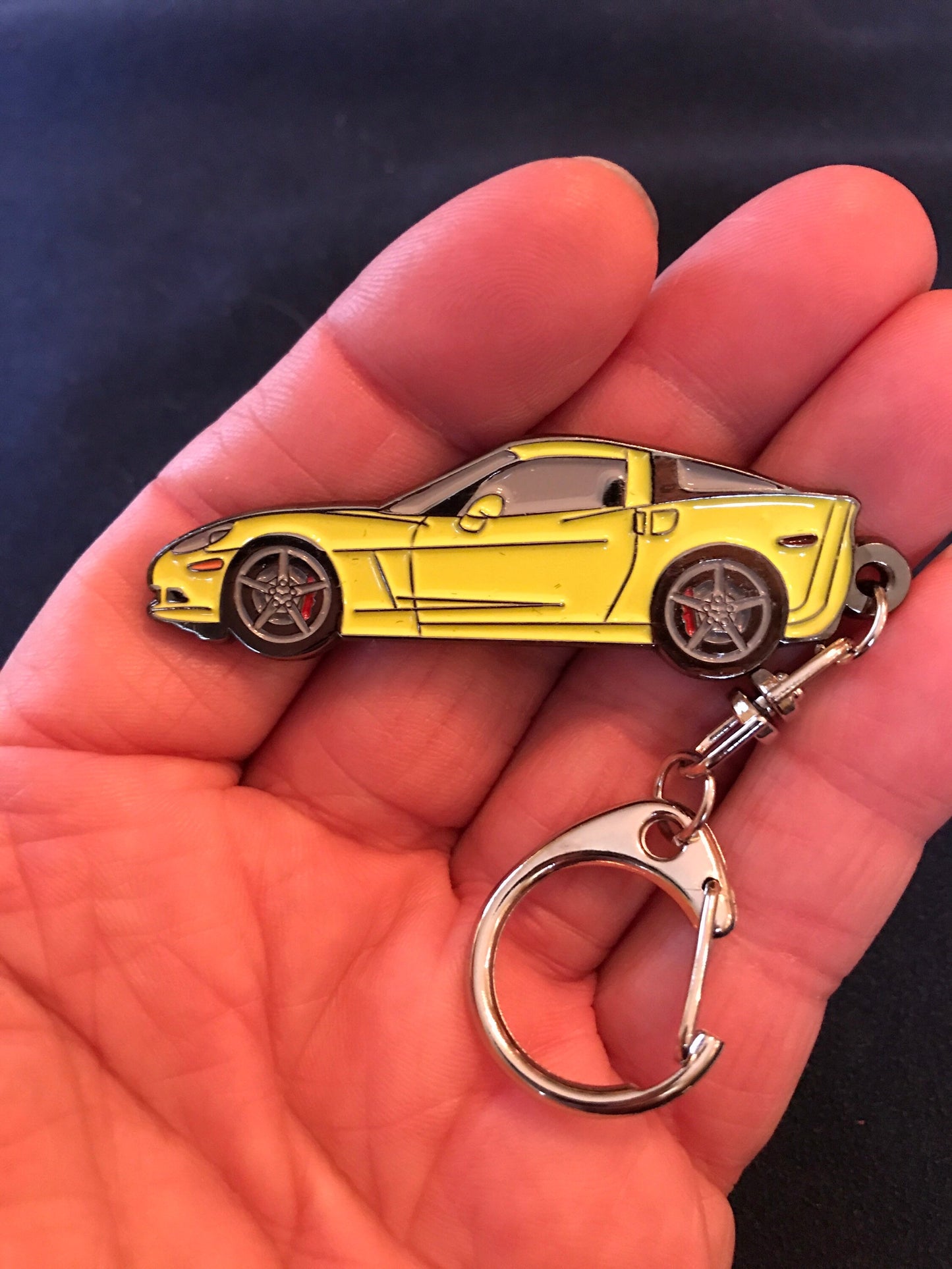 Corvette C6 Coupe -silver Tire version- Keychains 8 colors available enamel on metal