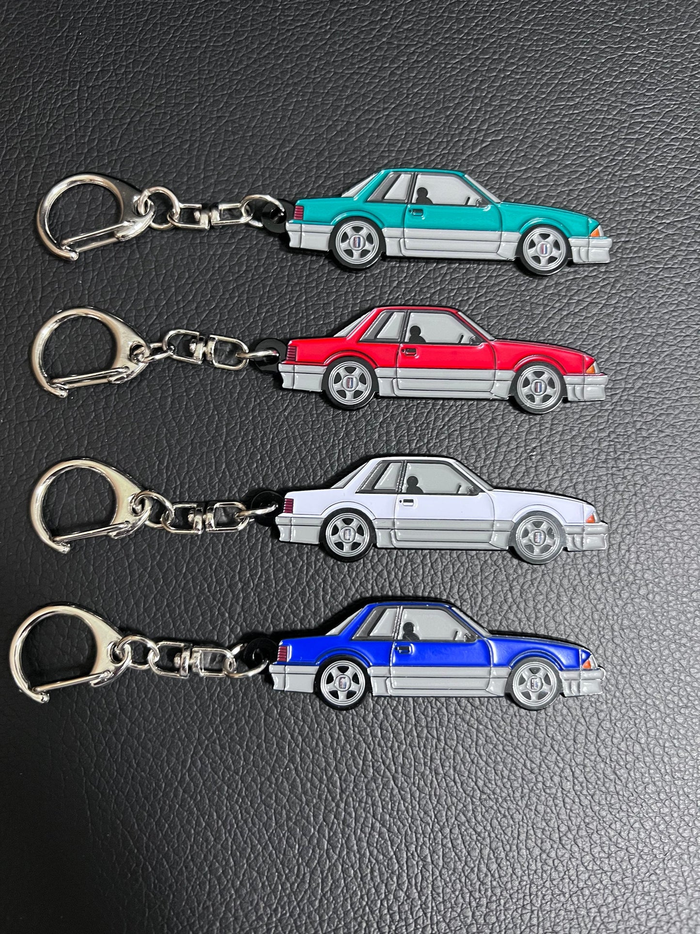 Ford Mustang Coupe Notchback Fox Body two tone Enamel on Metal Keychains, car accessory, key ring,